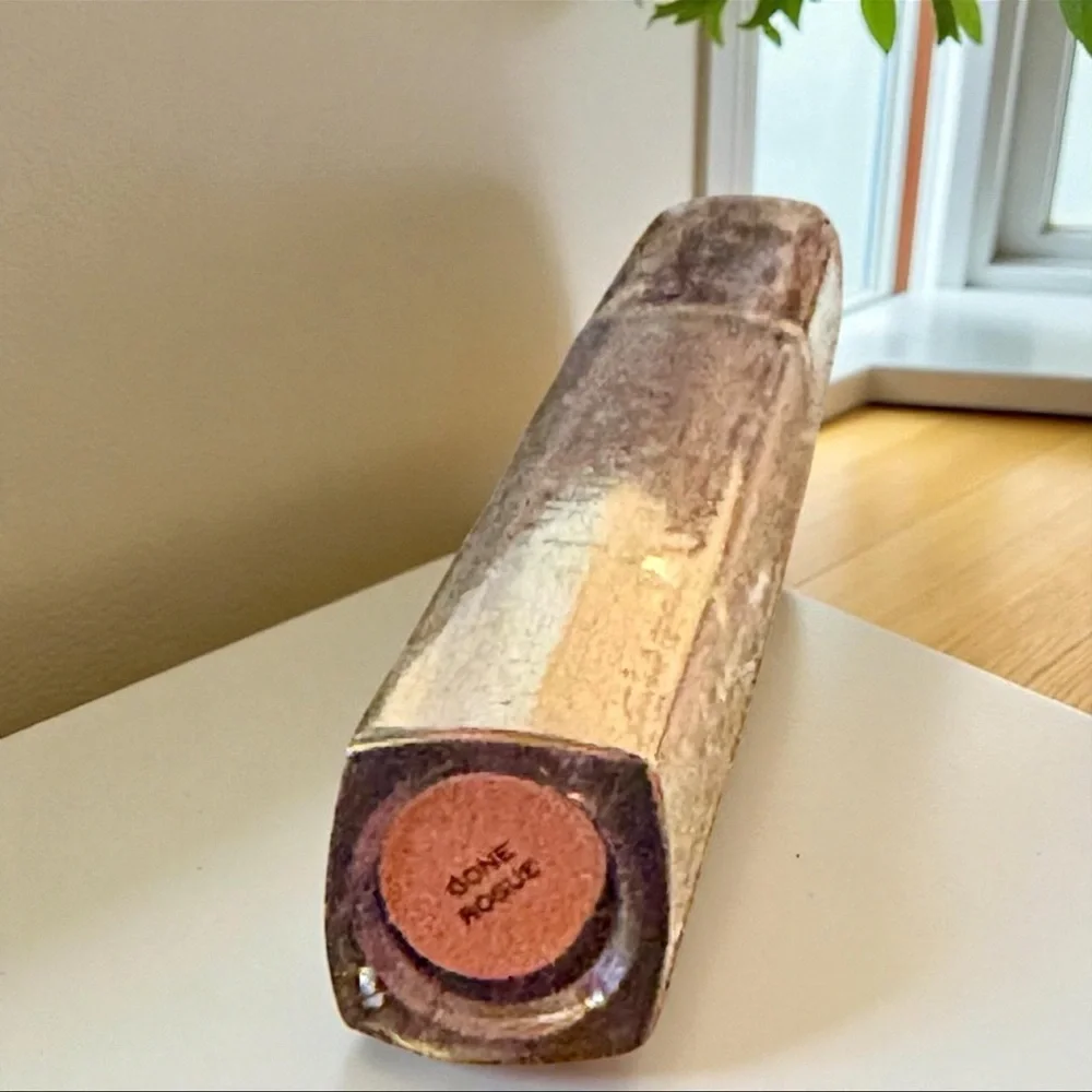💎 Revolution Lip Vinyl Lip Gloss Color-Gone Rogue New Full-Size